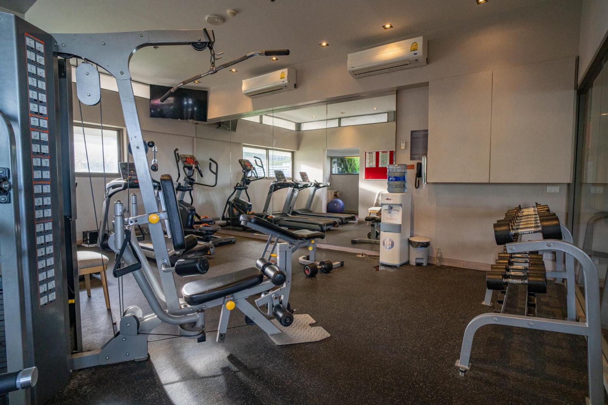 Journeyhub Phuket Patong Hotel Eksteriør billede