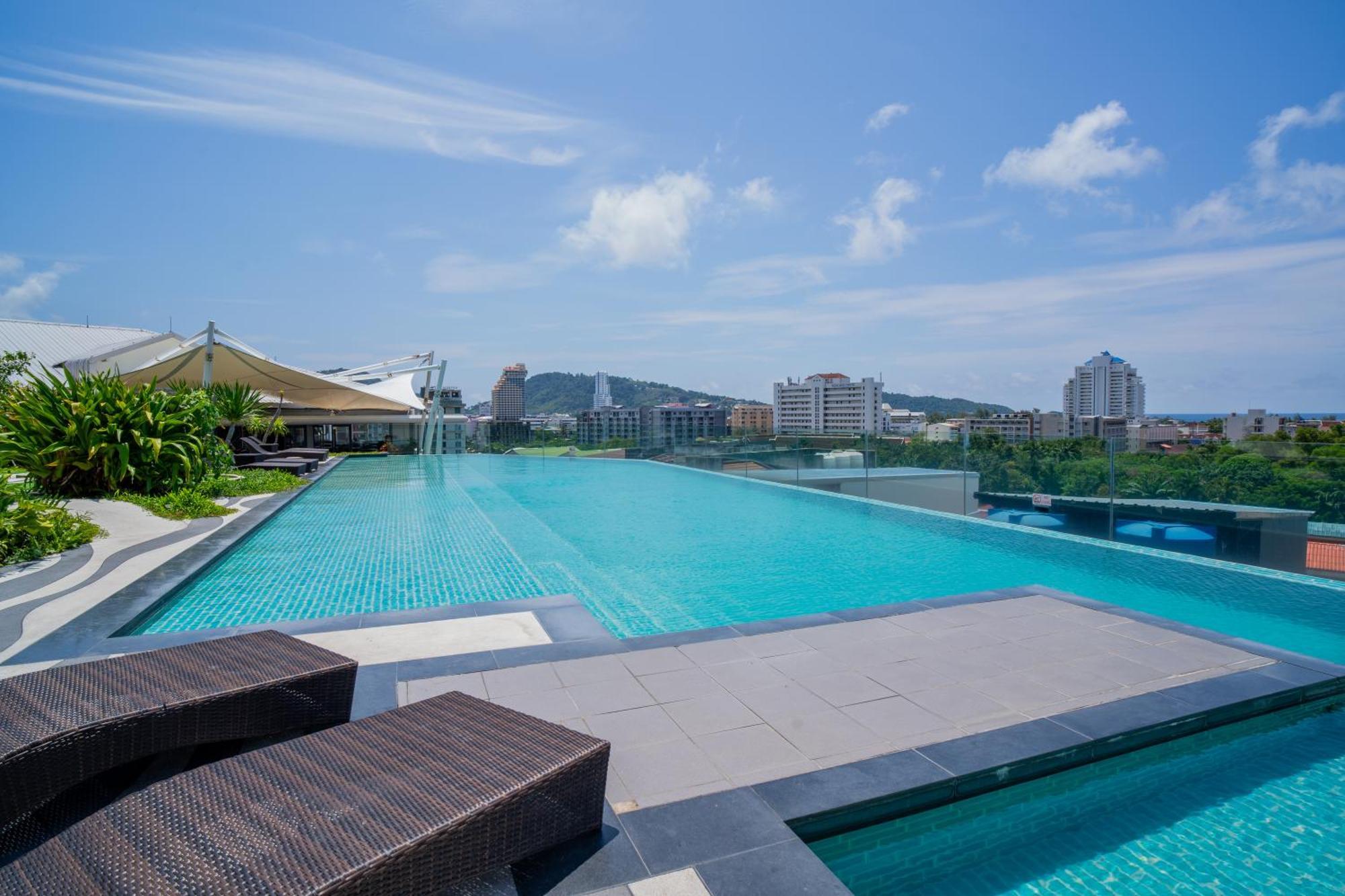 Journeyhub Phuket Patong Hotel Eksteriør billede